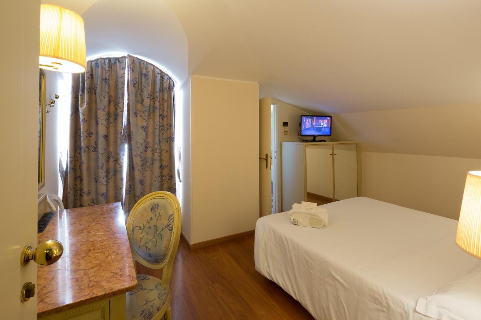 Ena Hotel Arenzano Bagian luar foto
