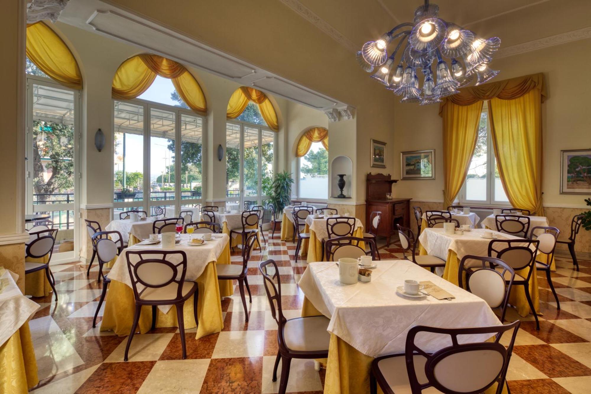 Ena Hotel Arenzano Bagian luar foto